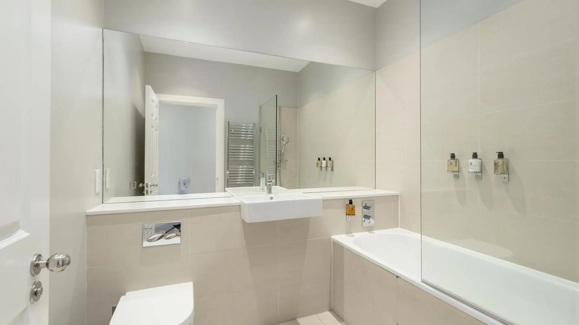 Destiny Scotland - Princes Street Residence Edinburgh 0*,  United Kingdom