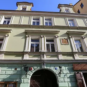 King George 3*, Praga Repubblica Ceca