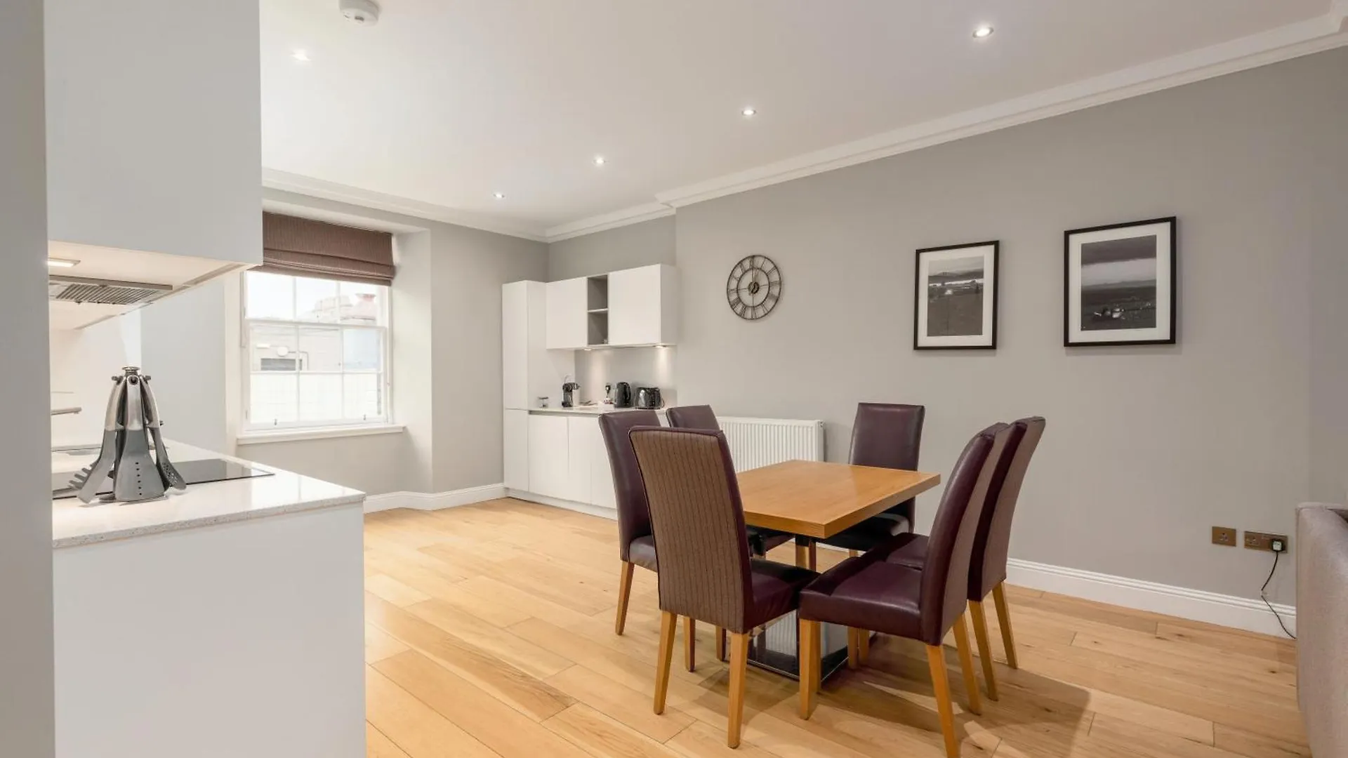 Destiny Scotland - Princes Street Residence Edinburgh 0*,