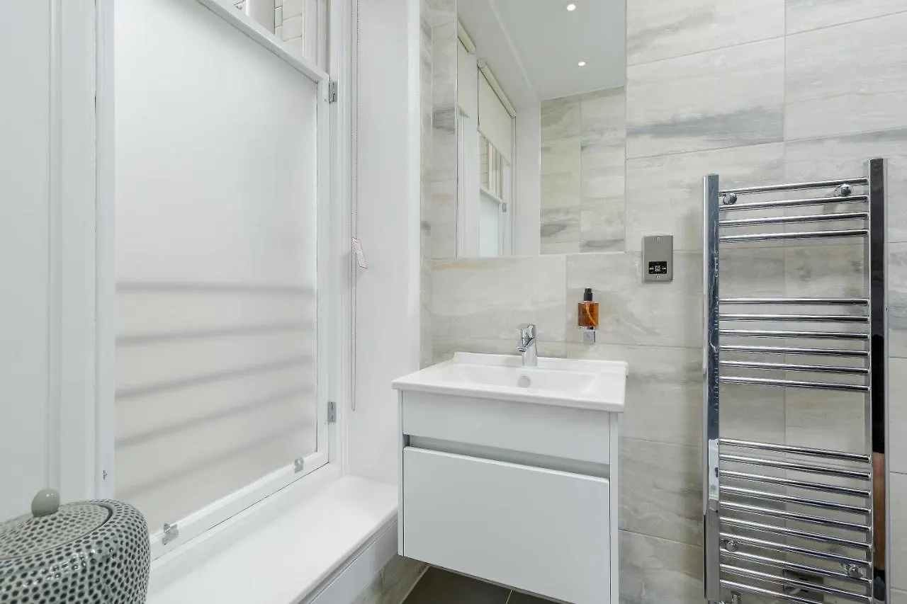 Destiny Scotland - Princes Street Residence Edimburgo 0*,