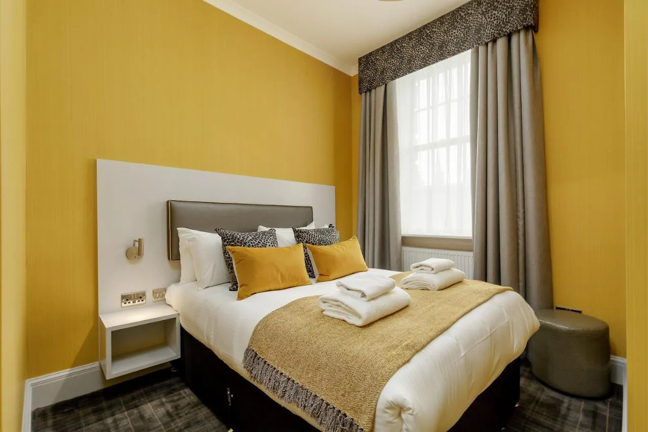 Destiny Scotland - Princes Street Residence Edimburgo