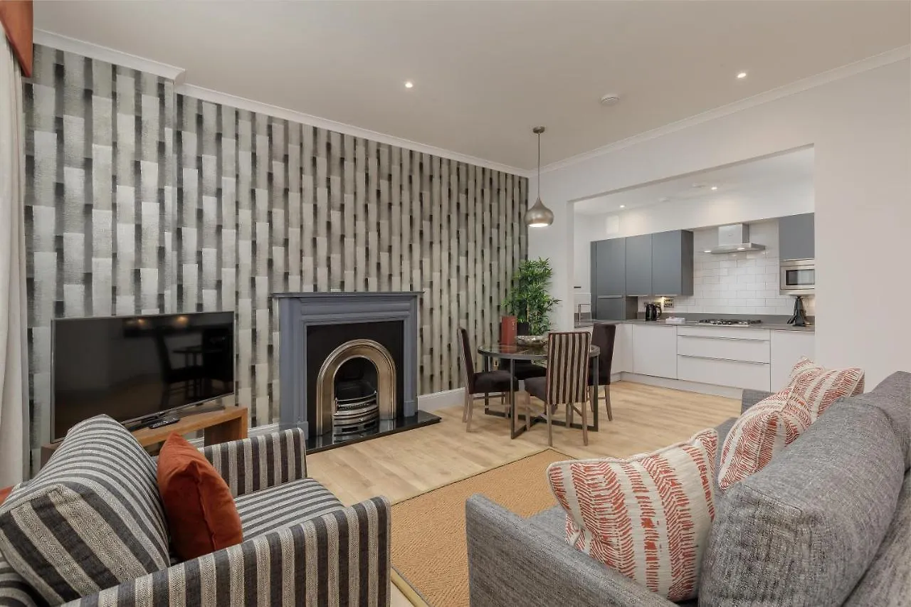 Apartamento Destiny Scotland - Princes Street Residence Edimburgo Reino Unido