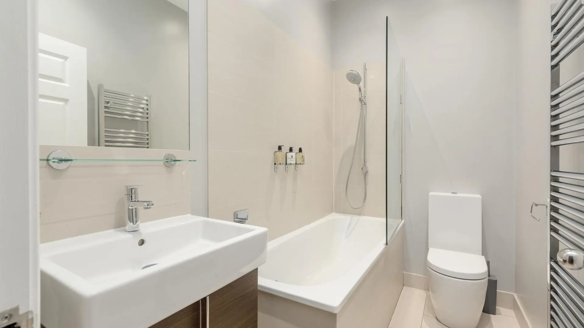 Destiny Scotland - Princes Street Residence Edimburgo Apartamento